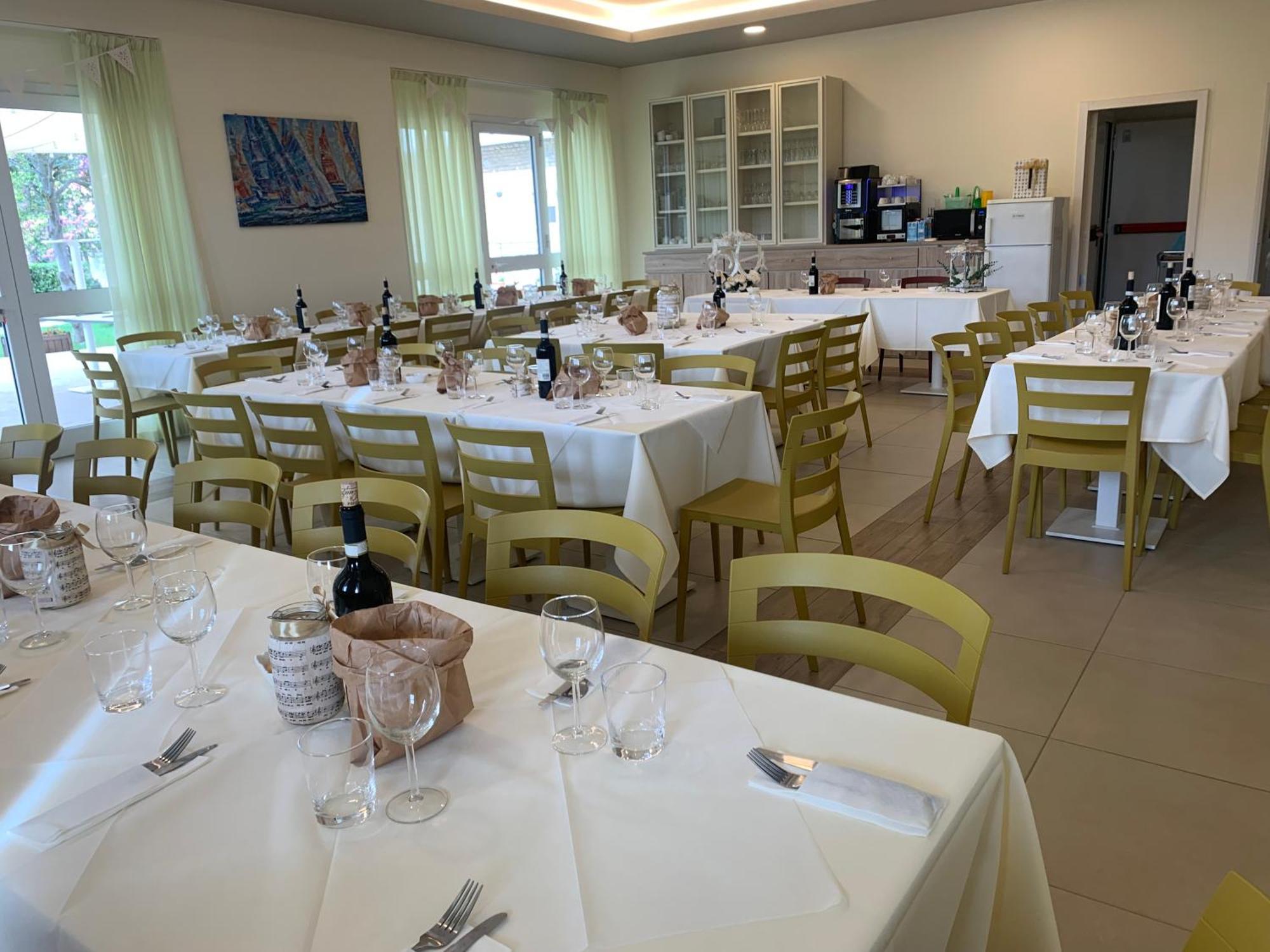 San Giuseppe Casa Per Ferie Hotel Quercianella Bagian luar foto